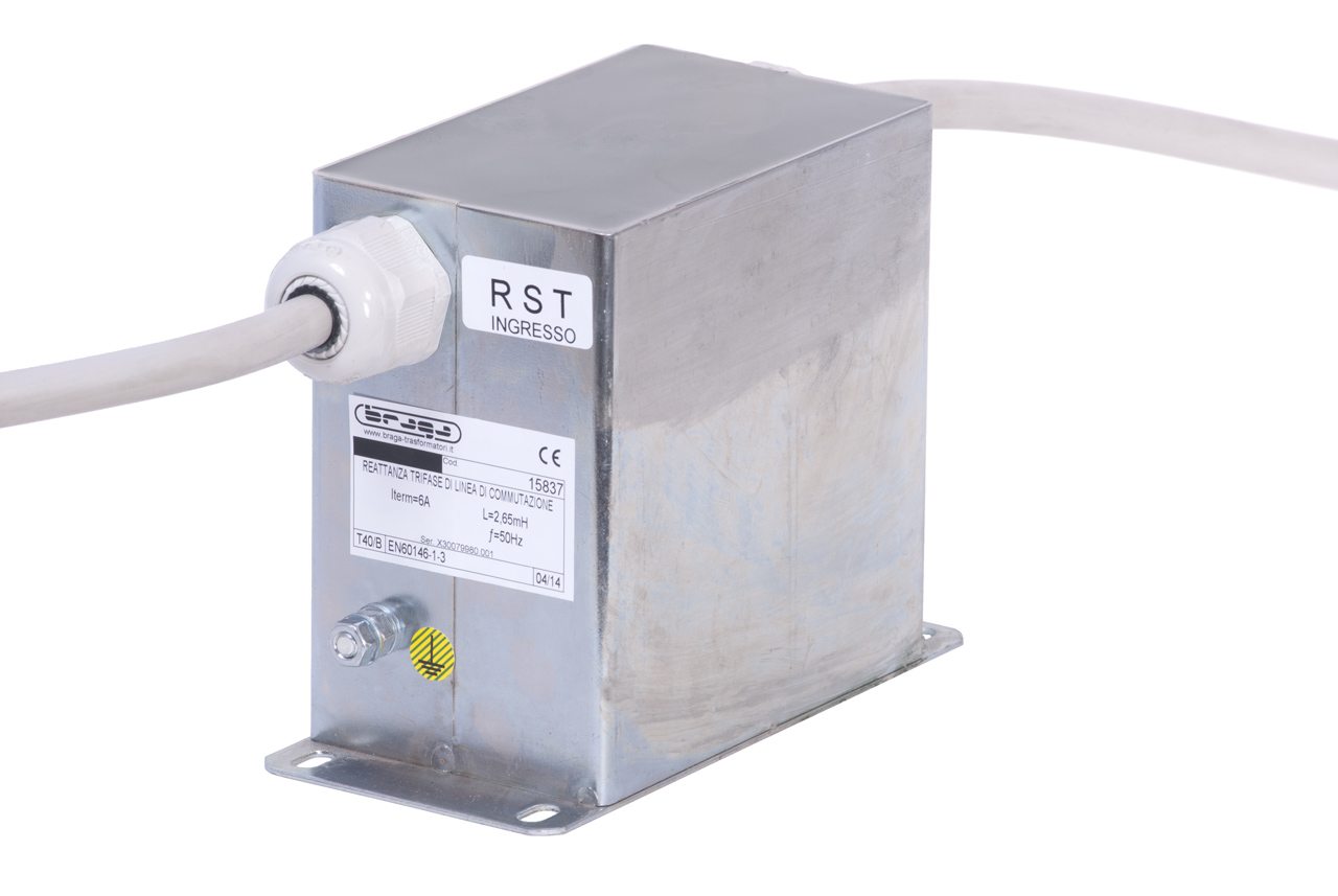 REATTANZE DI COMMUTAZIONE PER LINEA TRIFASE CON GRADO IP65